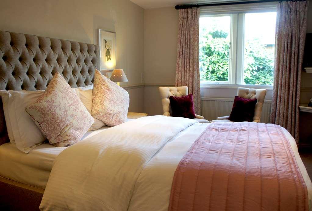 Holdsworth House Hotel Halifax Room photo