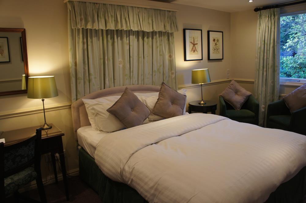 Holdsworth House Hotel Halifax Room photo